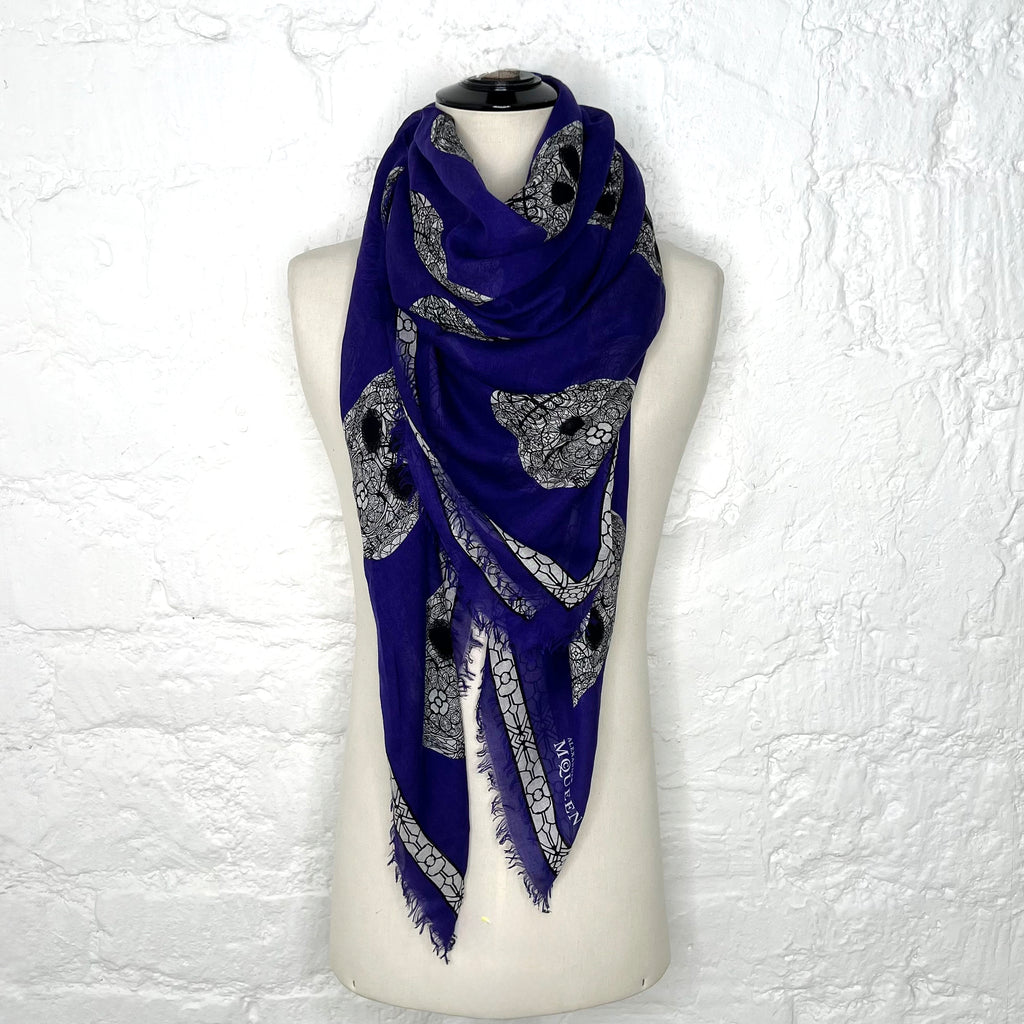 ALEXANDER MCQUEEN ALEXANDER MCQUEEN - Black Purple Graphical Skull Scarf - ALE PARIS Luxury Vintage