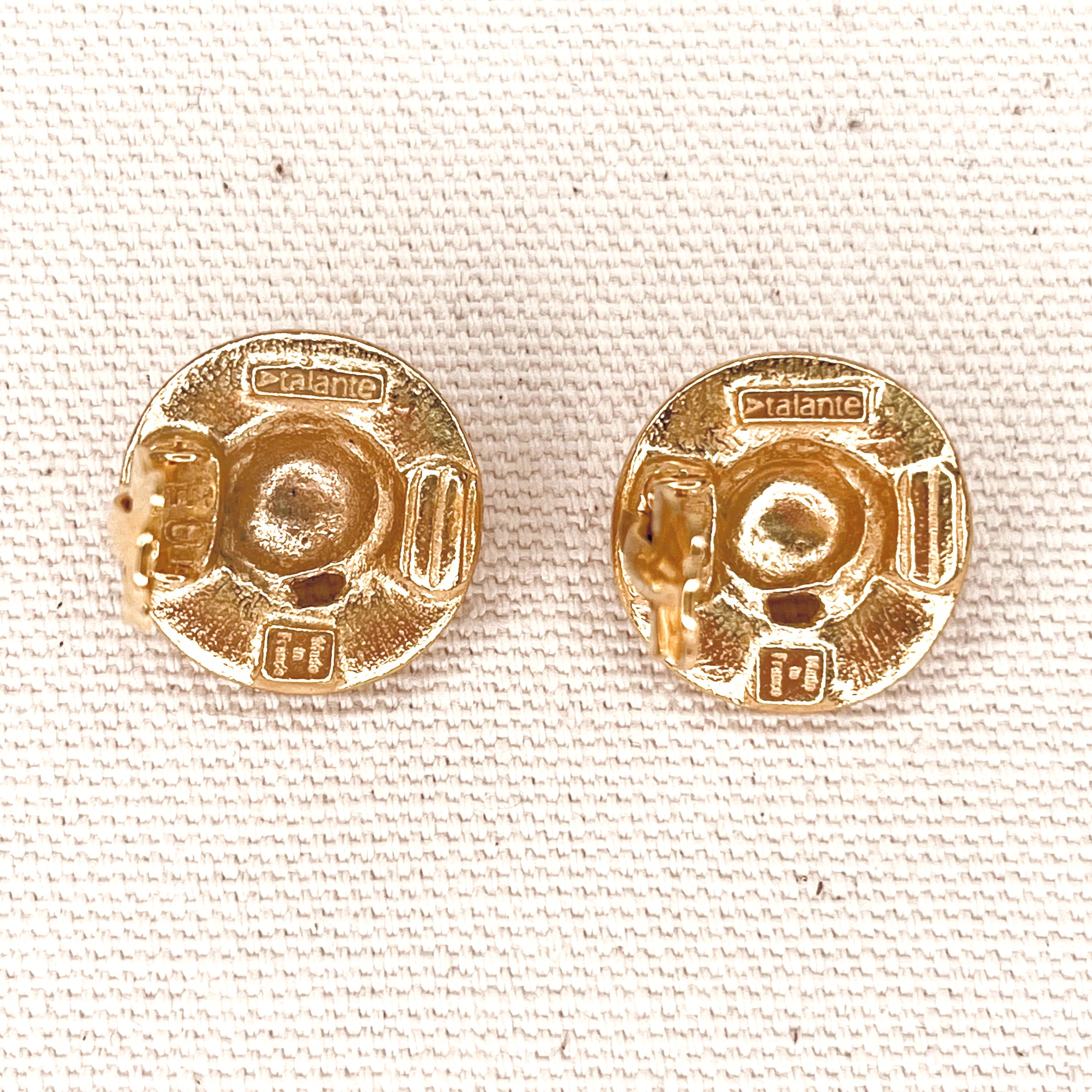 ATALANTE ATALANTE - Shell Clip Earrings - ALE PARIS Luxury Vintage