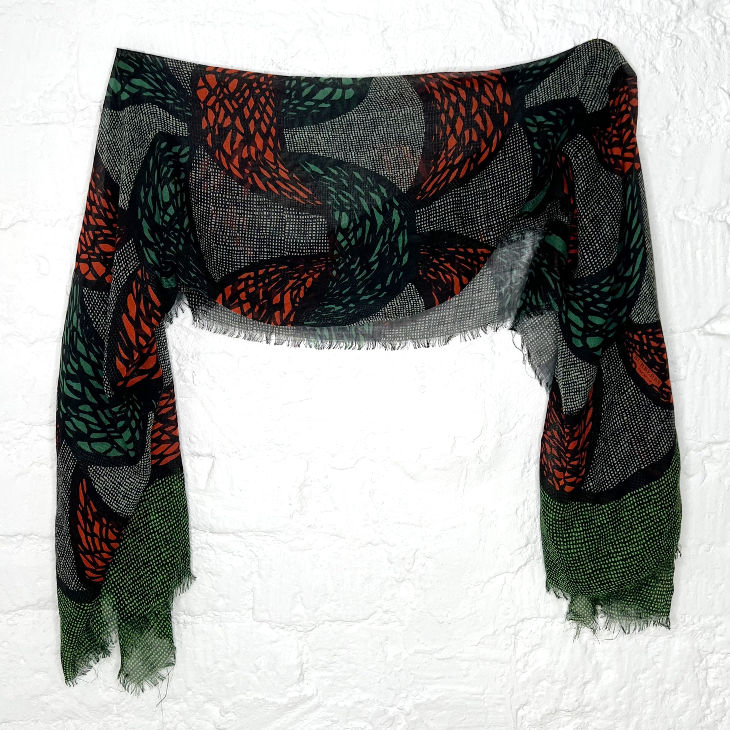 BURBERRY BURBERRY - Abstract Detail Rectangle Scarf - ALE PARIS Luxury Vintage