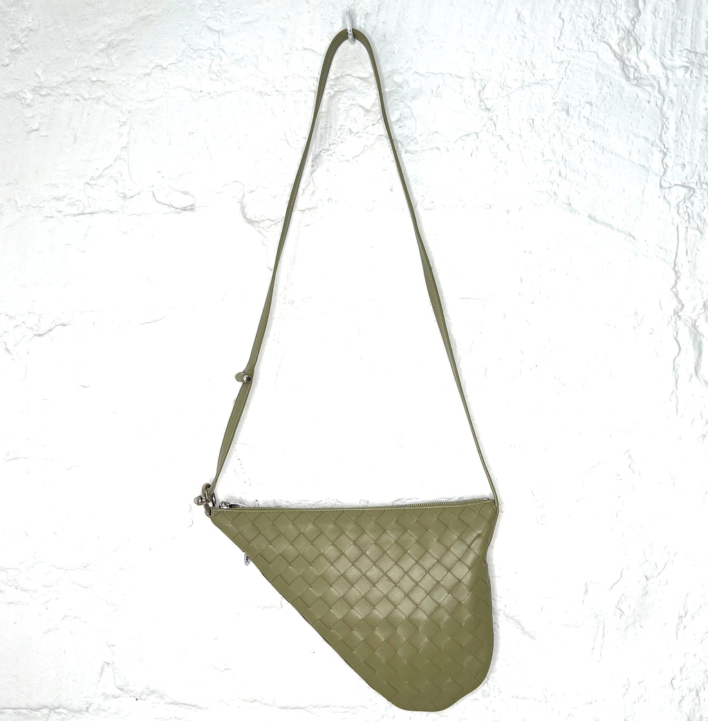 BOTTEGA VENETA BOTTEGA VENETA - Green Leather Small Virgule Bag - ALE PARIS Luxury Vintage