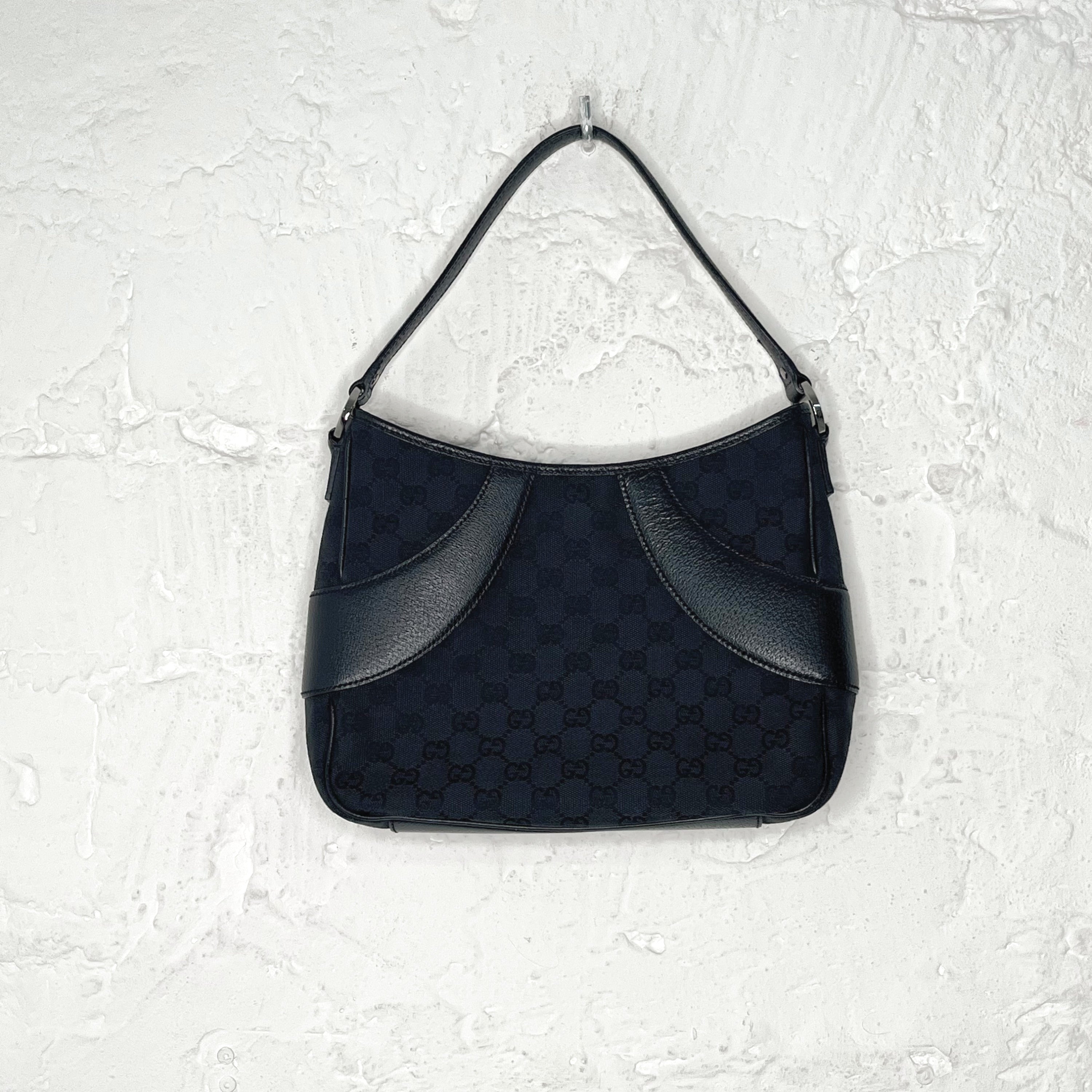 GUCCI GUCCI - Black Hobo Bag - ALE PARIS Luxury Vintage