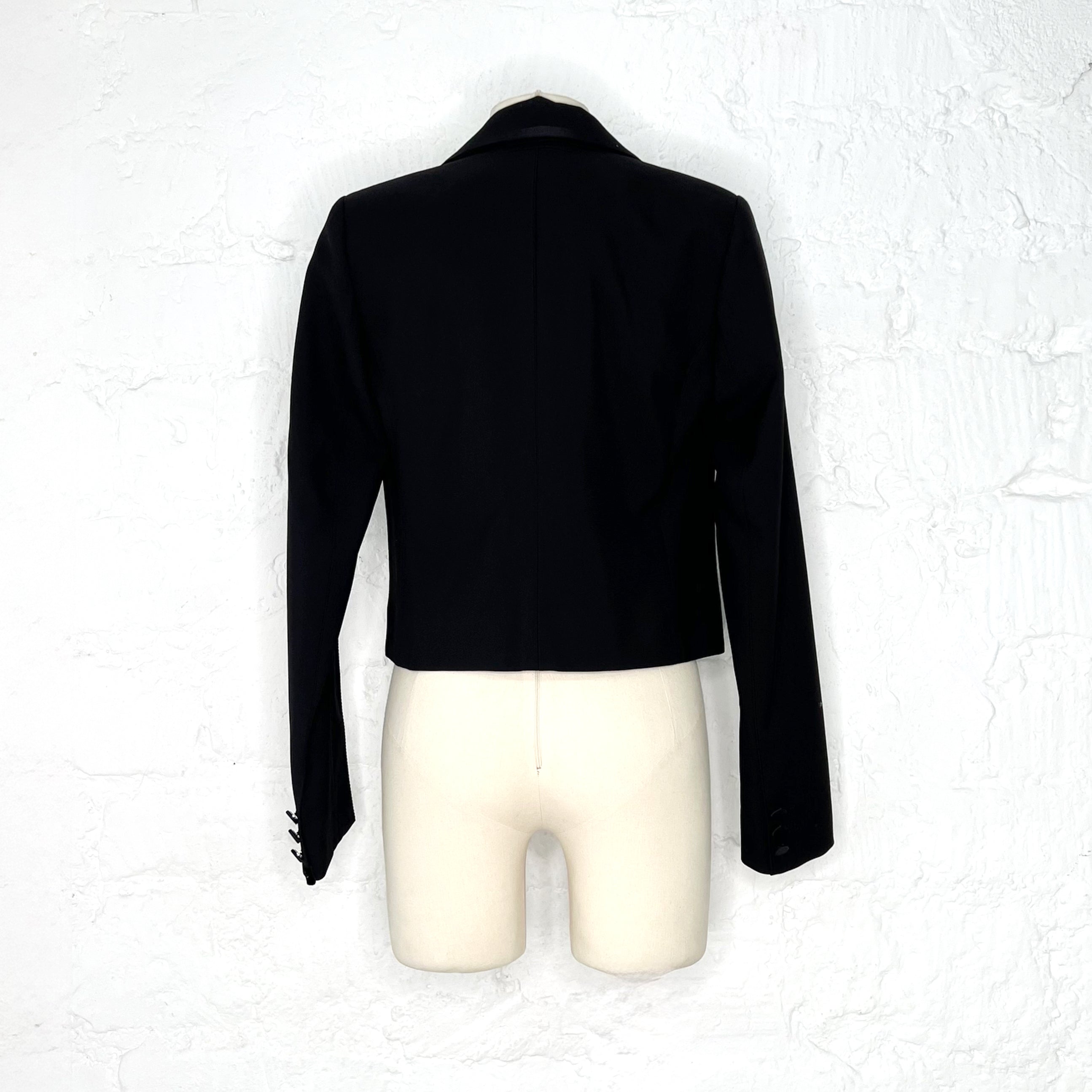 LOUIS VUITTON LOUIS VUITTON - Cropped Fitted Black Blazer - ALE PARIS Luxury Vintage