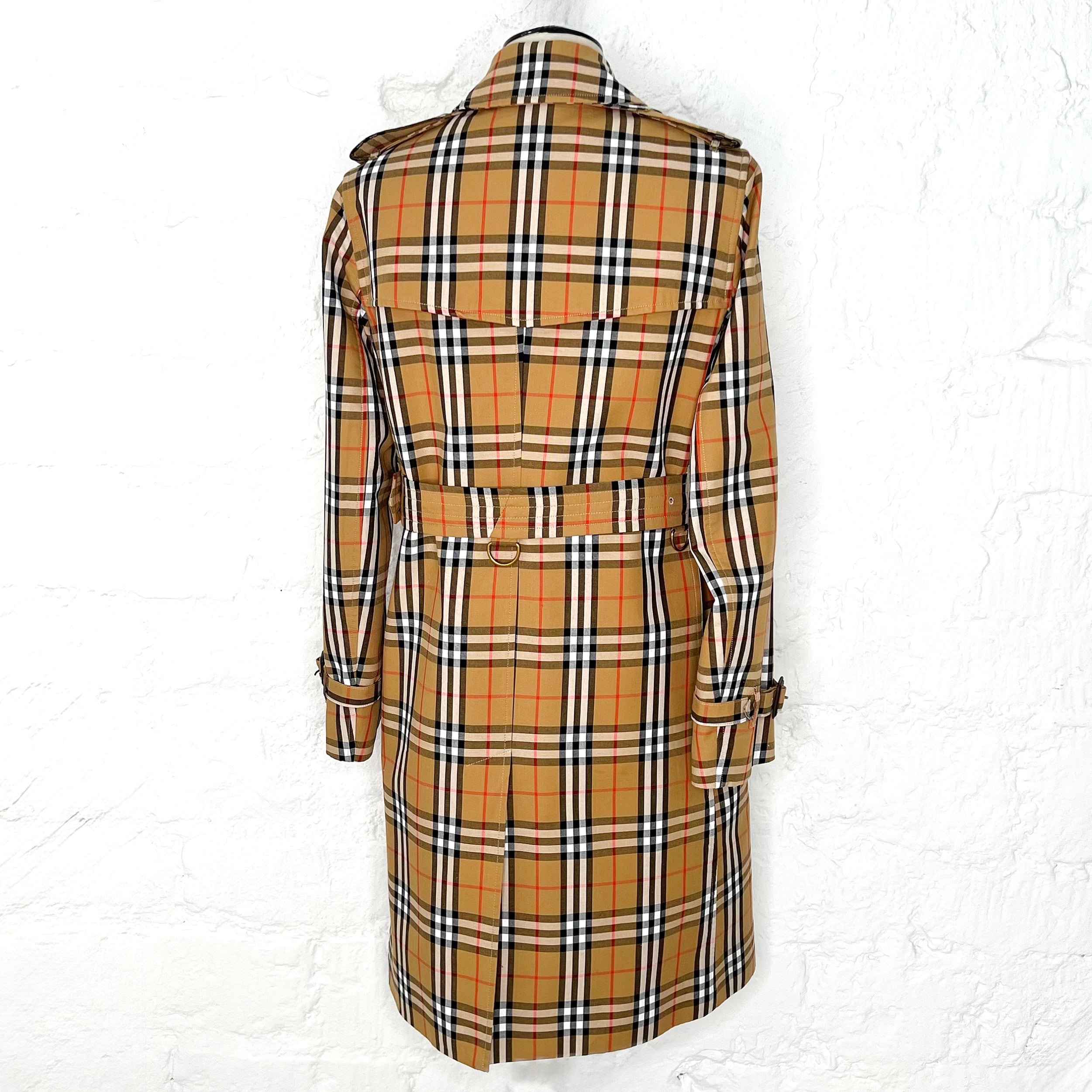 BURBERRY BURBERRY - Checkered Monogram Trench Coat - ALE PARIS Luxury Vintage